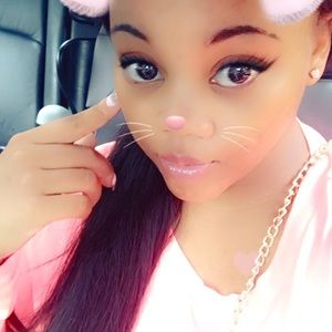 Meet your Posher, Kellie